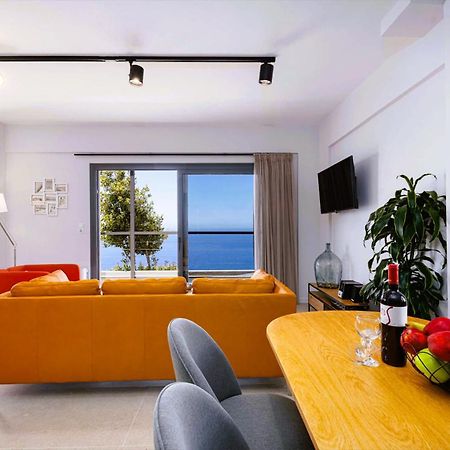 Anemos Luxury Villas โรดาคิโน ภายนอก รูปภาพ