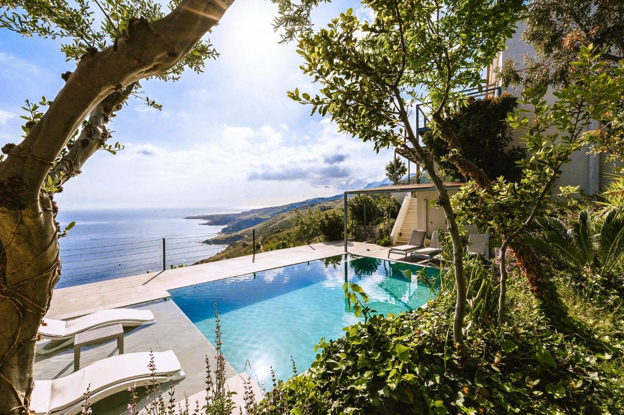 Anemos Luxury Villas โรดาคิโน ภายนอก รูปภาพ